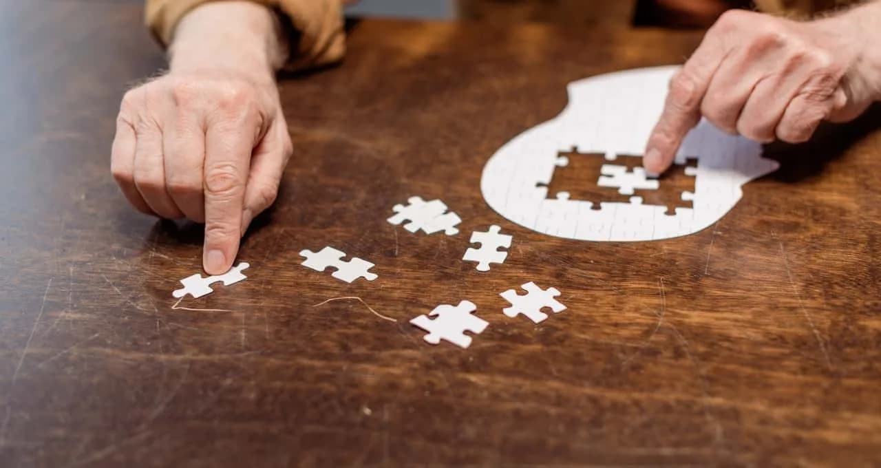 12 atitudes que você deve tomar agora para reduzir o risco de demência