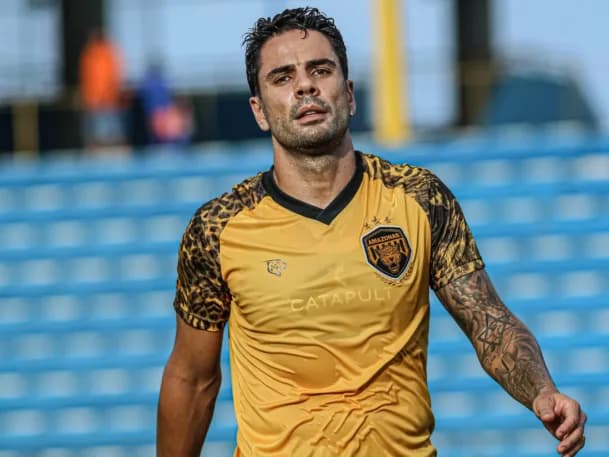 Atacante almeja título do Barezão com o Amazonas