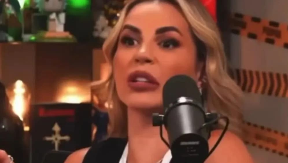 VÍDEO: Deolane diz que foi aclamada por detentas e detalha prisão