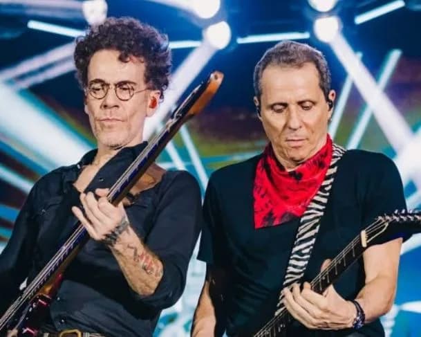 Nando Reis manda mensagem de apoio a Tony Belloto após diagnóstico de câncer no pâncreas