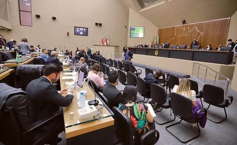 Eleições 2026: pesquisa revela os 36 nomes mais lembrados para deputado estadual no Amazonas