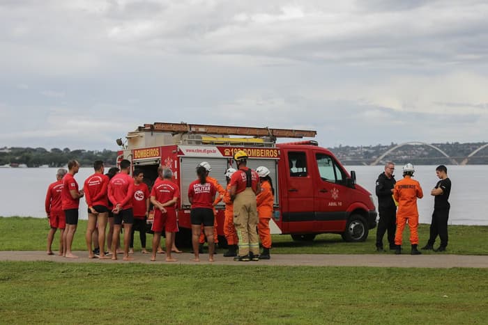 Adolescente de 17 anos morre após se afogar no Lago Paranoá, no DF
