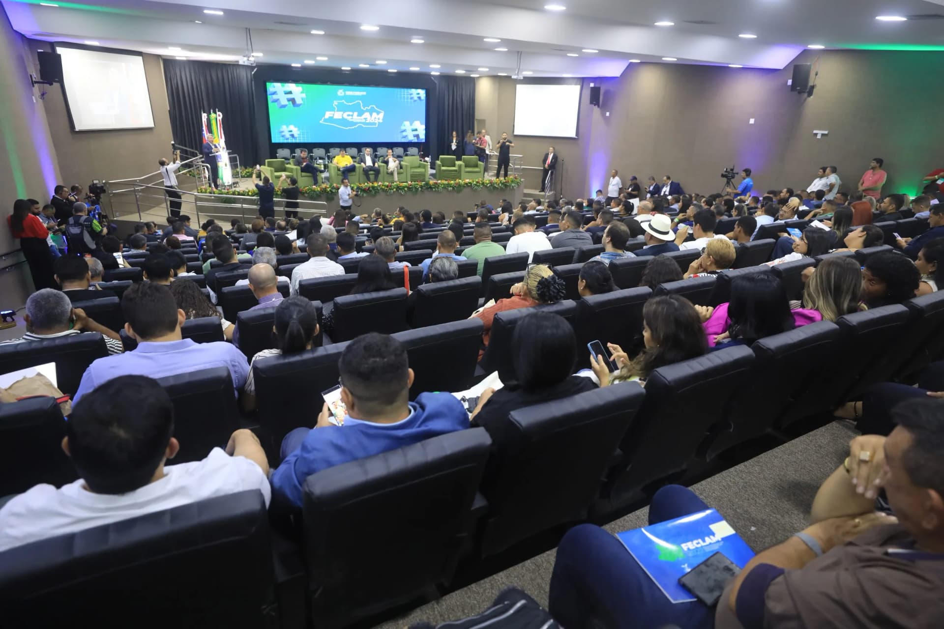 Vereadores do Amazonas falam do cotão, articulações e oficinas no Feclam 2025