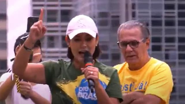 Michelle Bolsonaro discursa em ato pela anistia: “Dia de muita emoção”