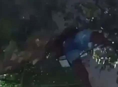 VÍDEO: Homem morre eletrocutado ao tentar roubar cabos de energia