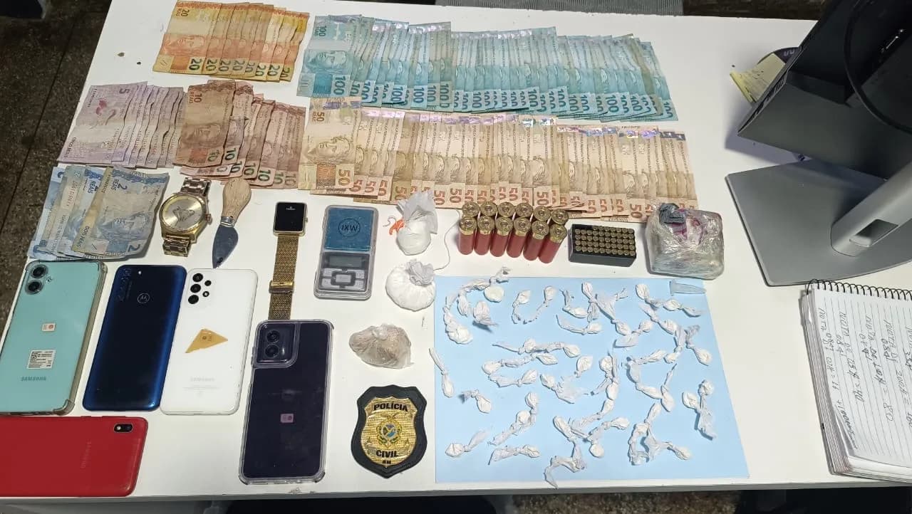 Polícia prende dois homens e apreende adolescente por tráfico de drogas em Uarini