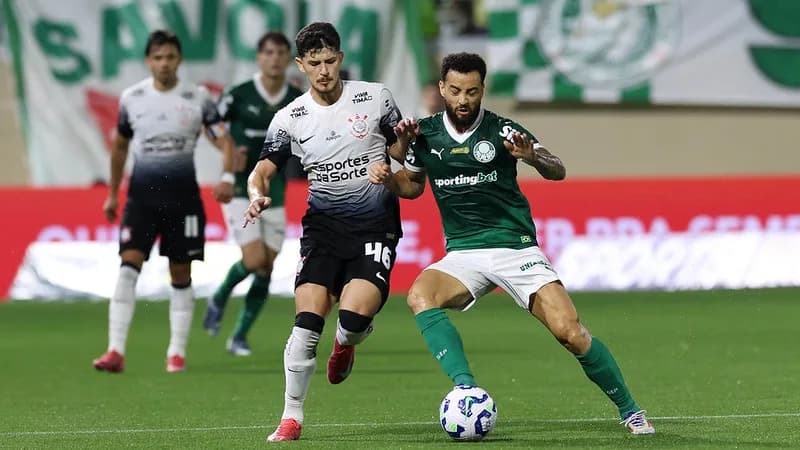 Palmeiras vence Corinthians no primeiro Dérbi do Brasileirão