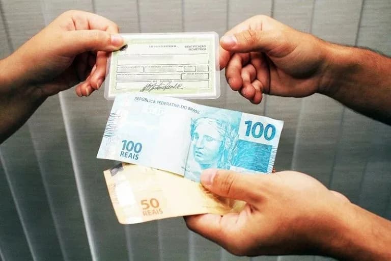 Proposta na Câmara dos Deputados dobra pena para compra de voto quando há organização criminosa envolvida