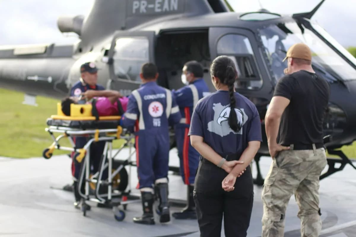 Em estado grave de apendicite, jovem de 22 anos é resgatado de comunidade riberinha, em Manaus