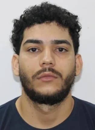 Suspeito é procurado por extorsão com sequestro em Manaus