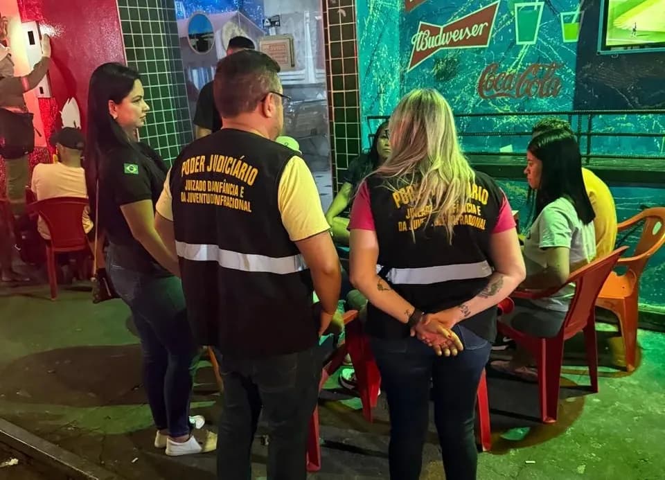 Bares são autuados e ‘paredão’ de som é apreendido durante fiscalização em Manaus