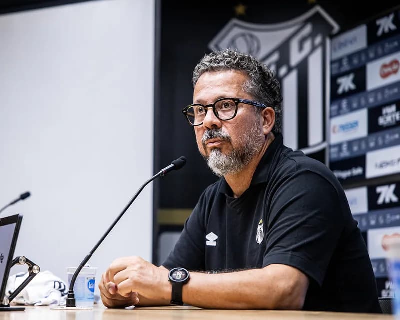 Cléber Xavier é registrado no BID e pode estrear pelo Santos