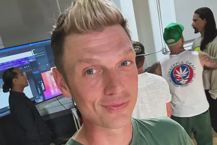Nick Carter, dos Backstreet Boys, é acusado de transmitir clamídia, gonorreia e HPV em abuso sexual