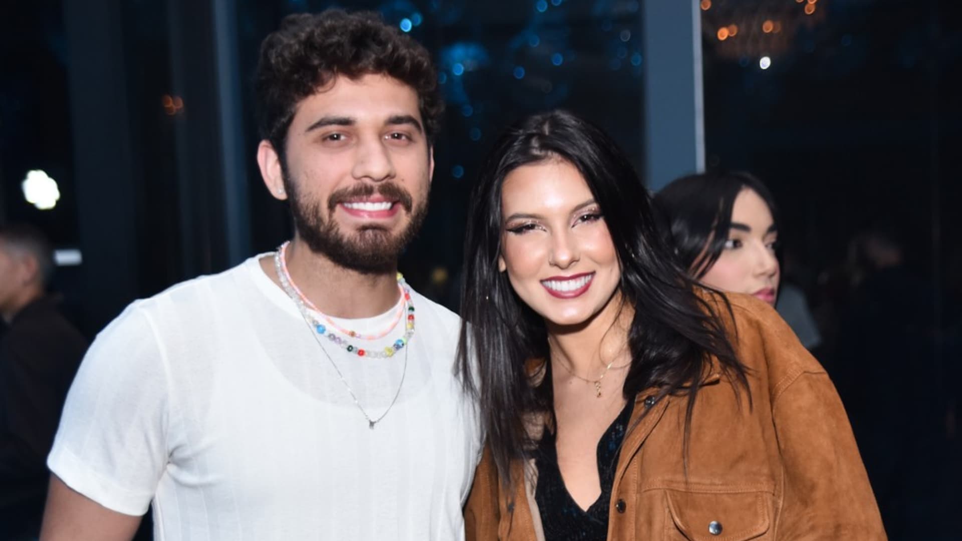 Ana Castela e Gustavo Mioto são flagrados em festa no Paraná; Cantora é gravada curtindo show do ex