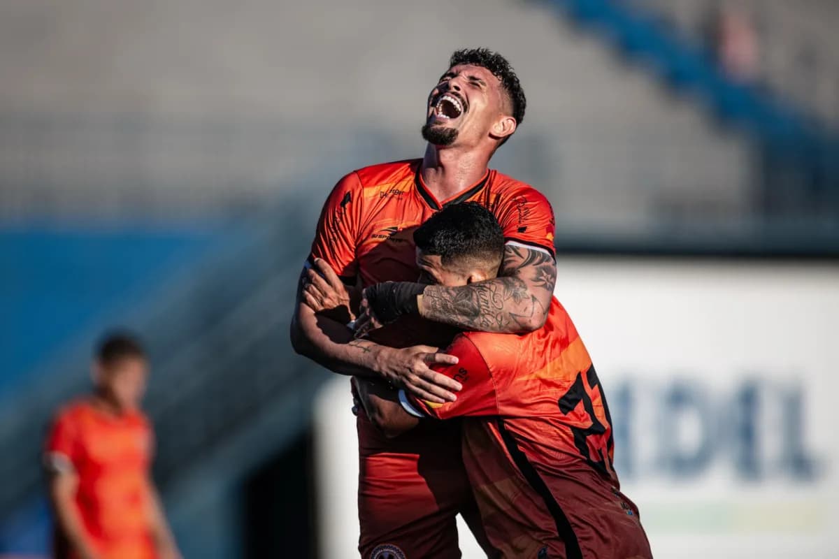 Série D: Com gols de Manoel e Vitinho, Manauara vence Tuna Luso por 3 a 0