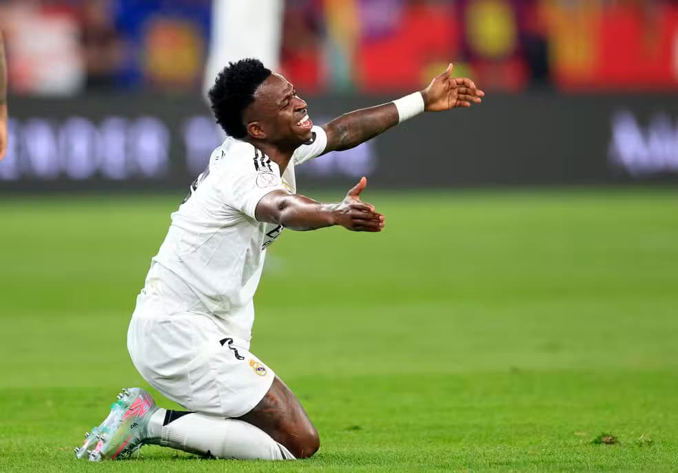 Real Madrid vence Borussia por 3 a 2 e avança para as semifinais do Mundial de Clubes