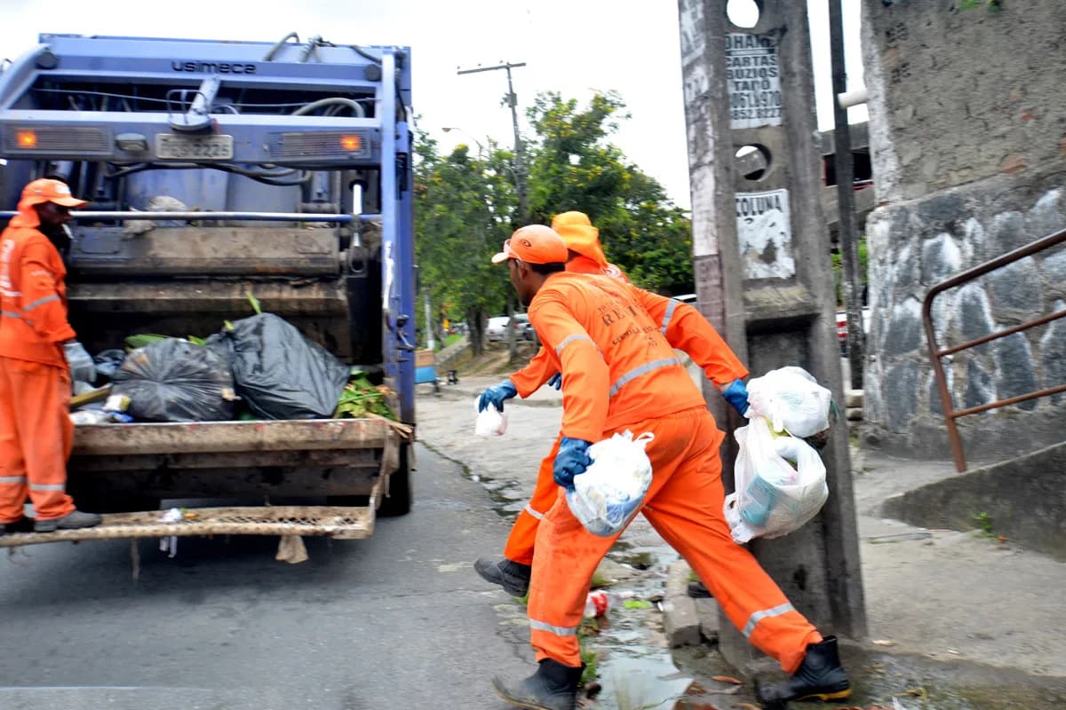 Prefeitura desmente informação sobre cobrança de “taxa de lixo” em Manaus