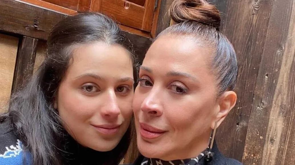 Cláudia Raia diz que ajudou filha a se preparar para a primeira vez: ‘Ela pediu´