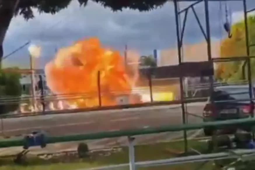 VÍDEO: Subestação de energia explode em empresa de Manaus
