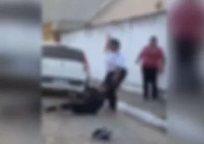 VÍDEO: “Eu disse que ia conseguir lhe pegar”, diz mulher ao bater em suposta amante do marido