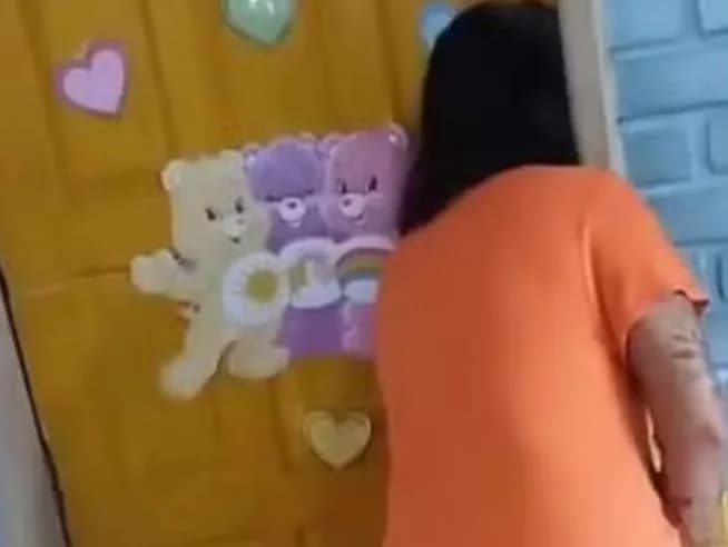 Diretora é afastada após vazar vídeo com objeto sexual dentro de escola infantil no ES