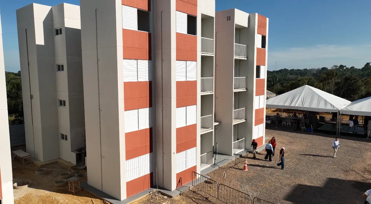 Prefeitura de Manaus alerta população sobre golpes com a promessa de casa própria