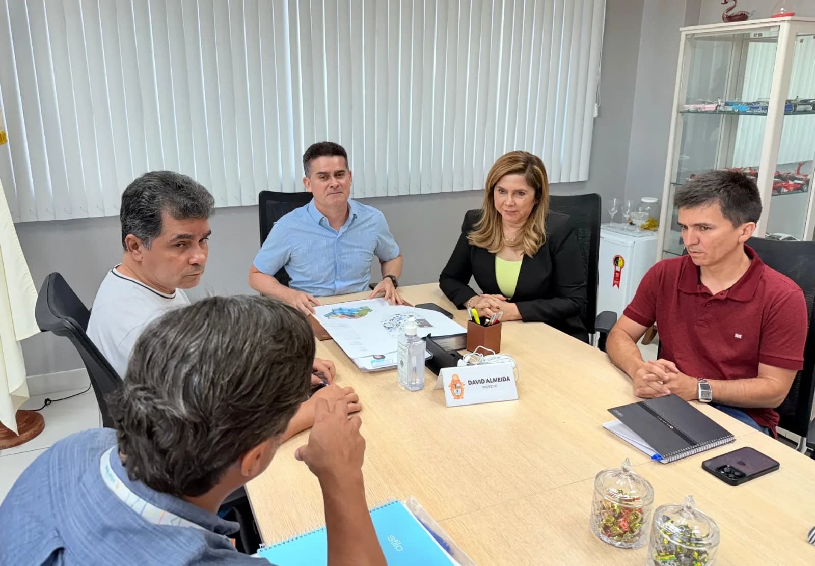 Prefeito David Almeida anuncia licitação do projeto Cidade do Autista