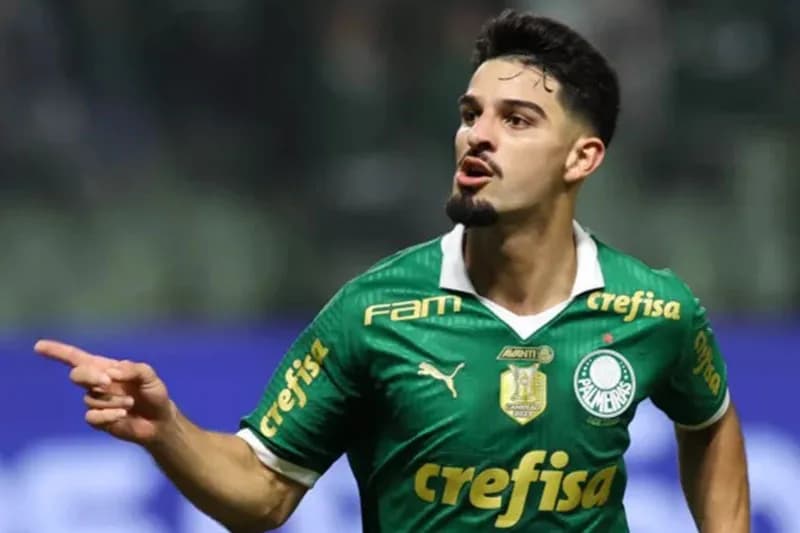 Após treino do Palmeiras, Flaco López se envolve em acidente de trânsito