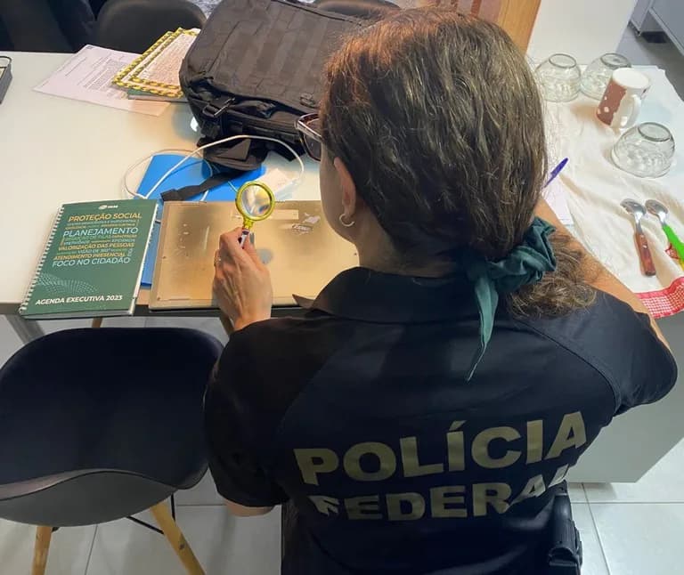 PF prende suspeitos de fraudarem acesso biométrico de contas de plataformas do governo federal