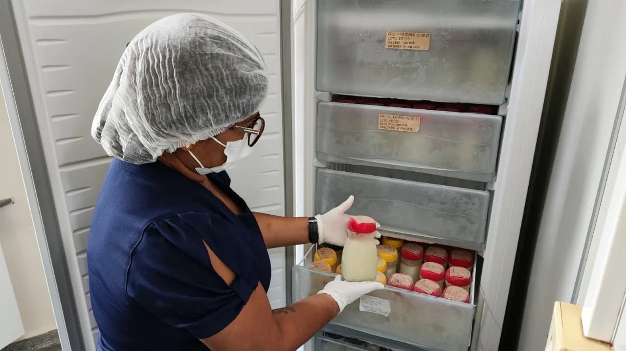 Doação de leite materno ajudou a salvar mais de 2 mil bebês no Amazonas