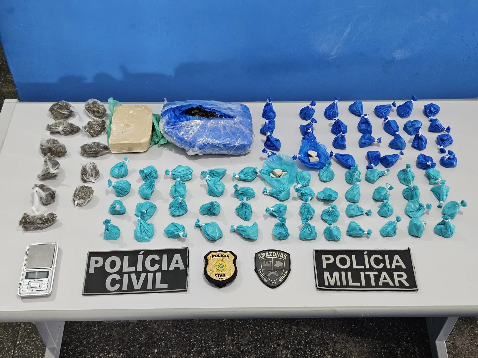 Suspeito de tráfico de drogas se entrega espontaneamente à polícia em Amaturá