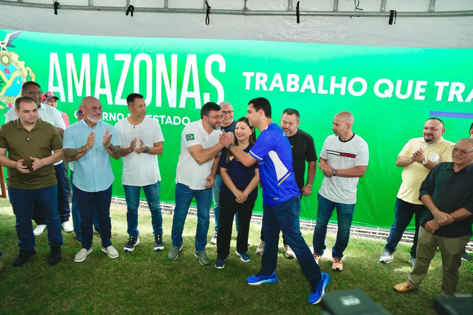 Presença com Wilson Lima foi institucional, esclarece Saullo Vianna em revitalização do Carlos Zamith