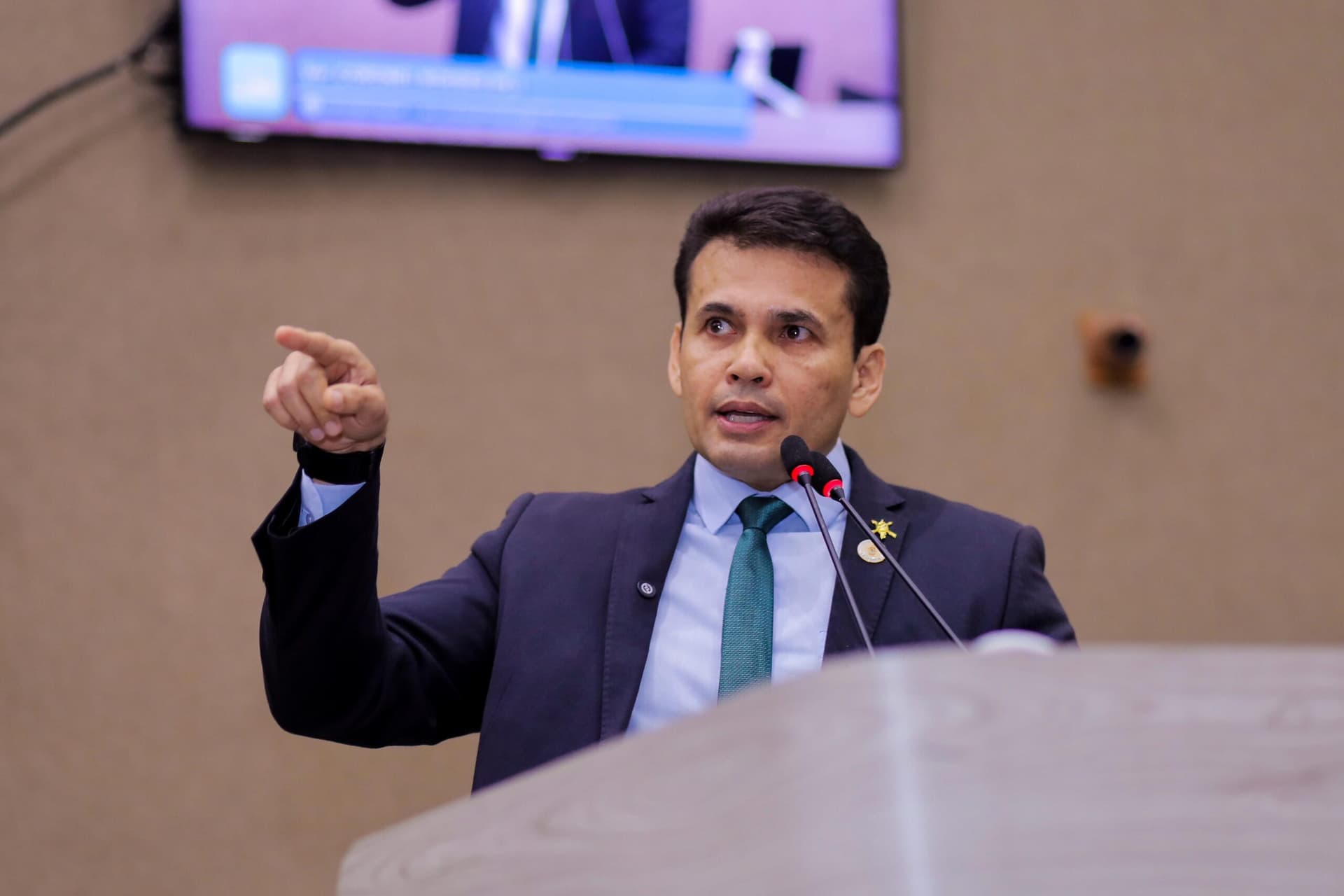 Coronel Rosses denuncia riscos e irregularidades no Mirante Lúcia Almeida