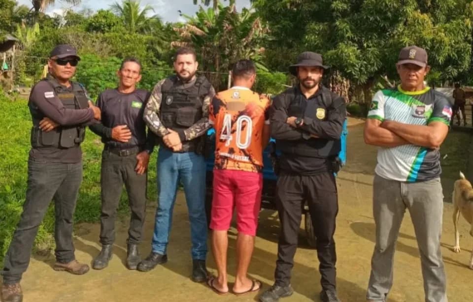 Polícia prende homem condenado a 12 anos de reclusão por estupro de vulnerável em Barreirinha