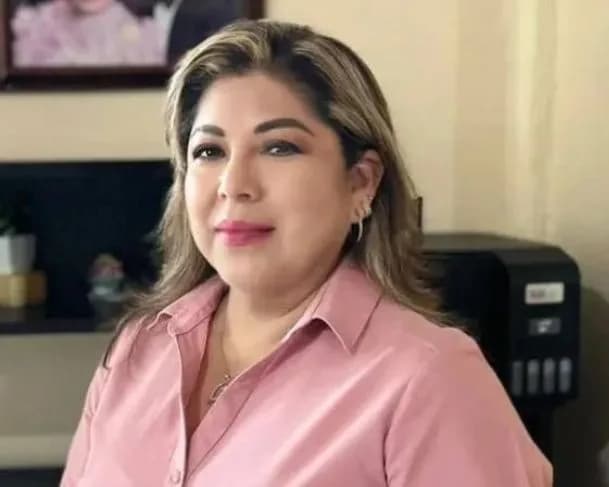 IMAGENS FORTES: Candidata a prefeita é assassinada a tiros durante live no México