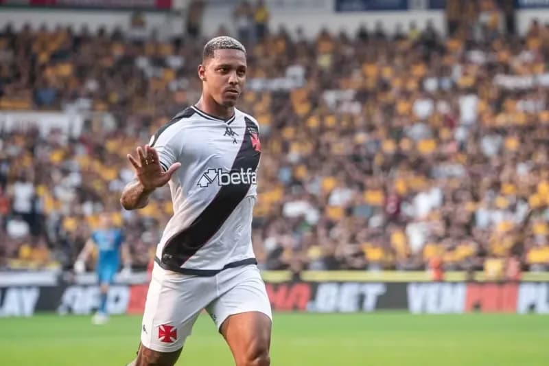 David está perto de voltar a treinar com o elenco do Vasco