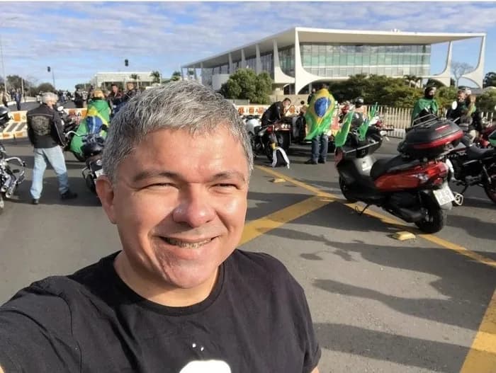 Homem que tentou explodir aeroporto de Brasília tem pena reduzida após passar no Enem