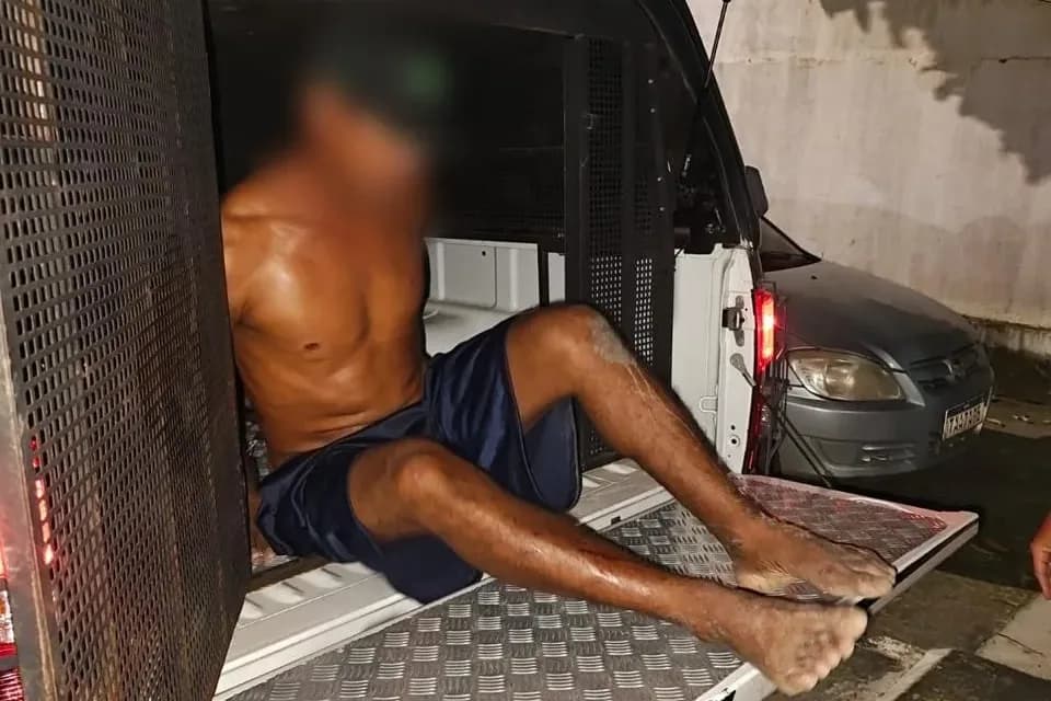 Suspeito de tentativa de feminicídio é preso em Itapiranga após agredir companheira na frente dos filhos