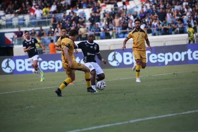Remo vence o Amazonas e assume liderança temporária da Série B