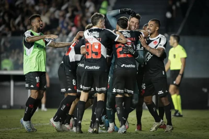 Vasco vence o Melgar e avança aos playoffs da Sul-Americana