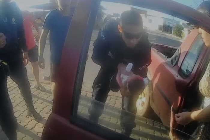 VÍDEO: Soldado recém-formado salva bebê de engasgo no Distrito Federal