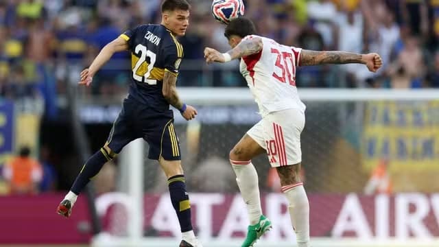 Boca abre 2 a 0, mas Benfica empata com gols de argentinos