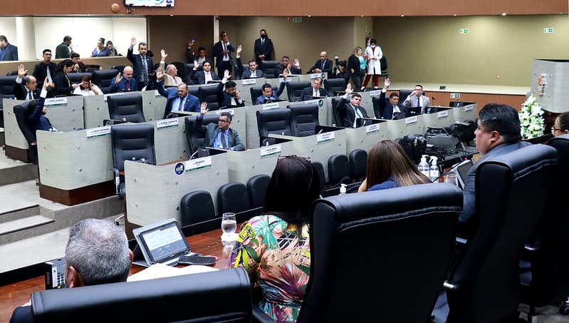 Lei de Diretrizes Orçamentárias é aprovada em primeira discussão na CMM