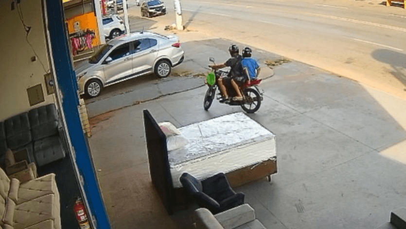 Pai é preso suspeito de mandar filho furtar bicicleta para pagar aluguel