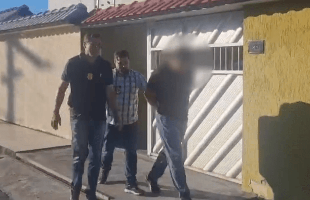 Blogueiro condenado por estupro e roubo é preso em Manaus