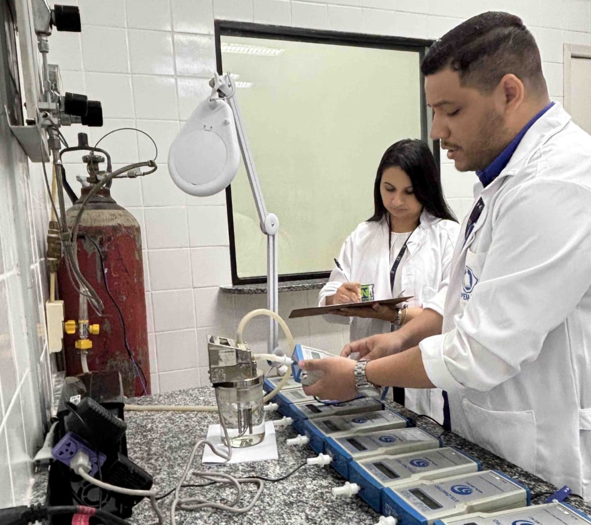 ‘Bafômetros’ passam por análises para serem utilizados durante Festival de Parintins