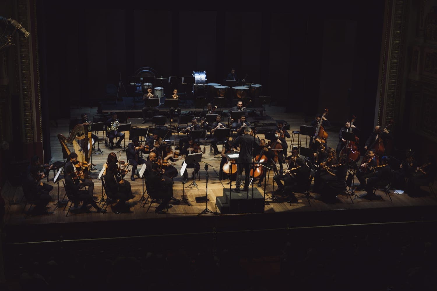 Orquestra Sinfônica da Amazônia abre temporada 2025 no Teatro Amazonas, com homenagem a compositor grego
