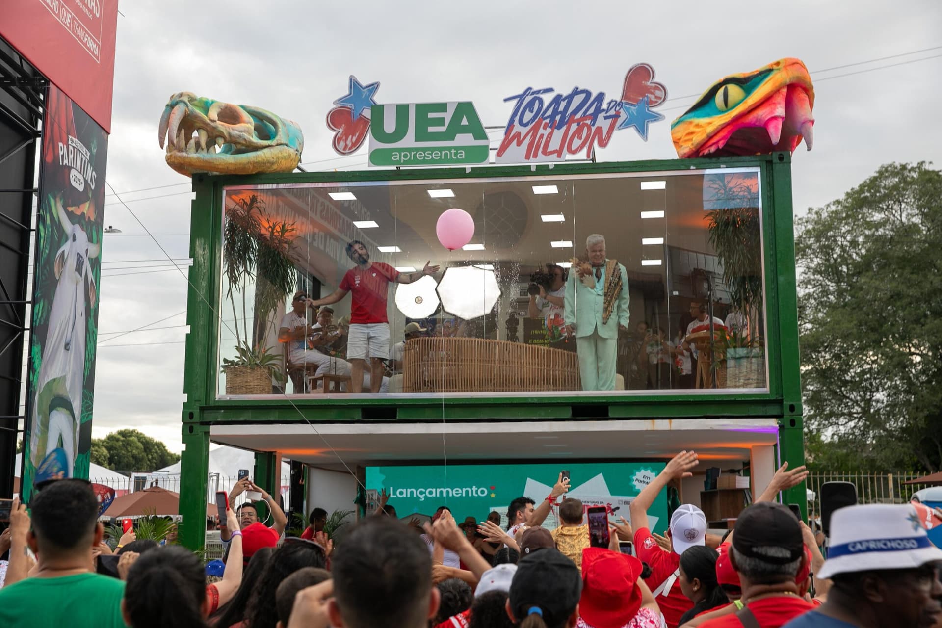 Parintins 2025: “Toada do Milton” abre programação exaltando a cultura popular parintinense