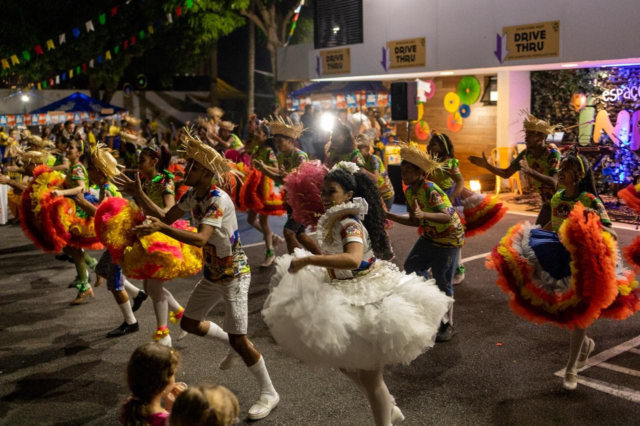 Arraial & boi-bumbá: espaço cultural promove festa junina infantil com toques regionais