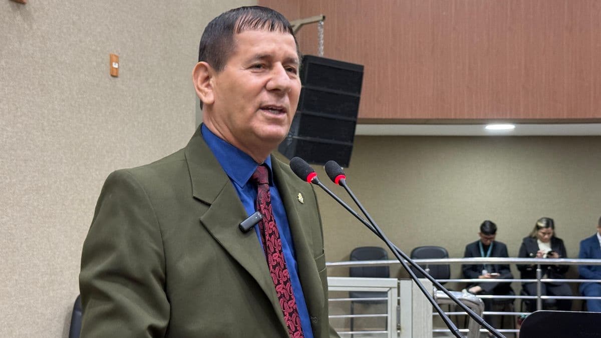 Roberto Sabino propõe nomear rua sem identificação em homenagem a professora da zona Sul de Manaus